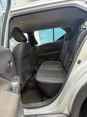 Nissan Kicks 2017 Gris