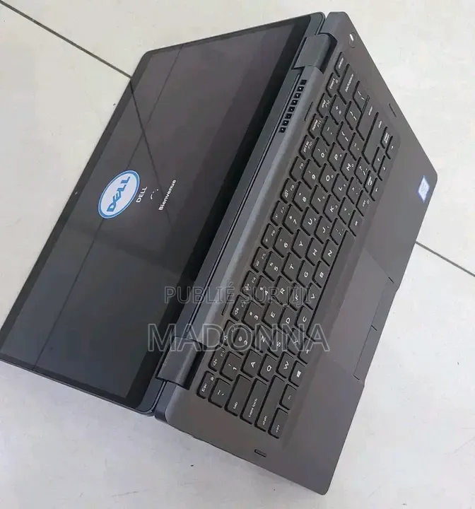 Nouveau Ordinateur de bureau HP 200 G4 32GB Intel Core i5 HDD 512GB