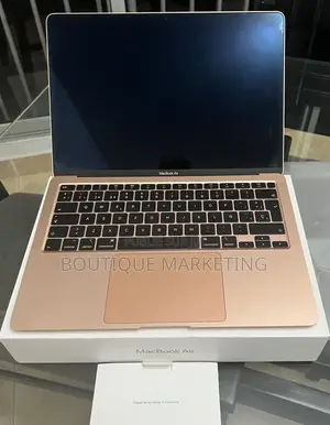 Nouveau Apple MacBook Pro 2013 16GB Intel Core i5 HDD 256GB