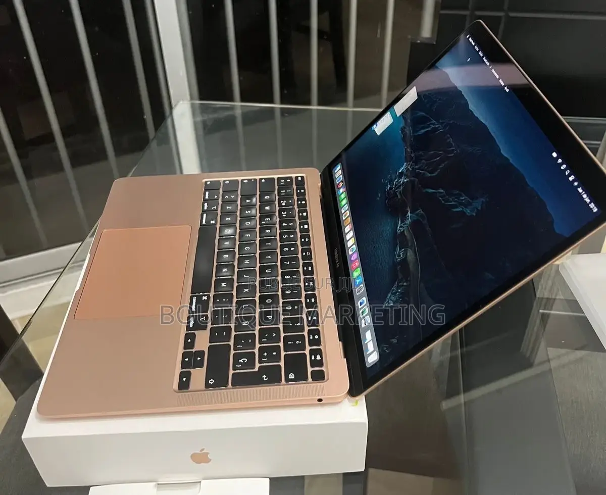 Nouveau Apple MacBook Pro 2013 16GB Intel Core i5 HDD 256GB