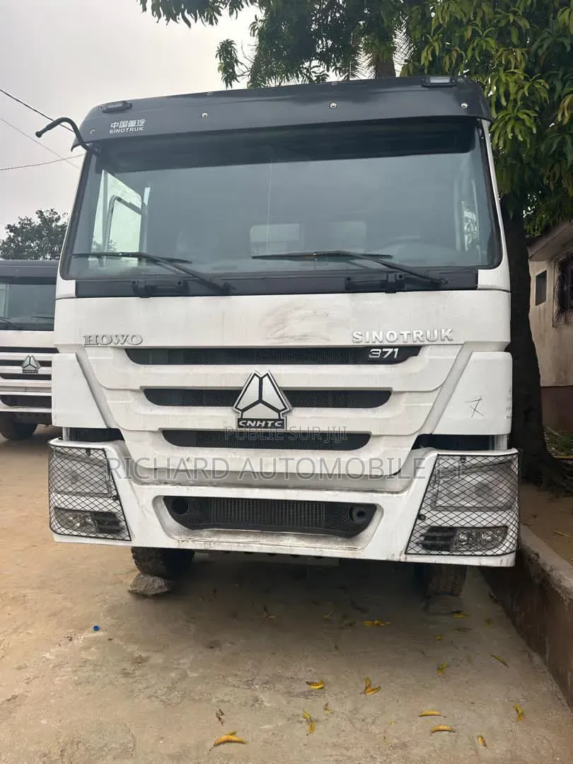 2 Bennes Howo Sinotruck Importe