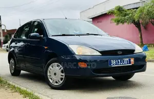 Ford Focus 1999 Bleu