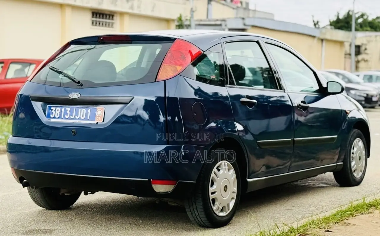 Ford Focus 1999 Bleu