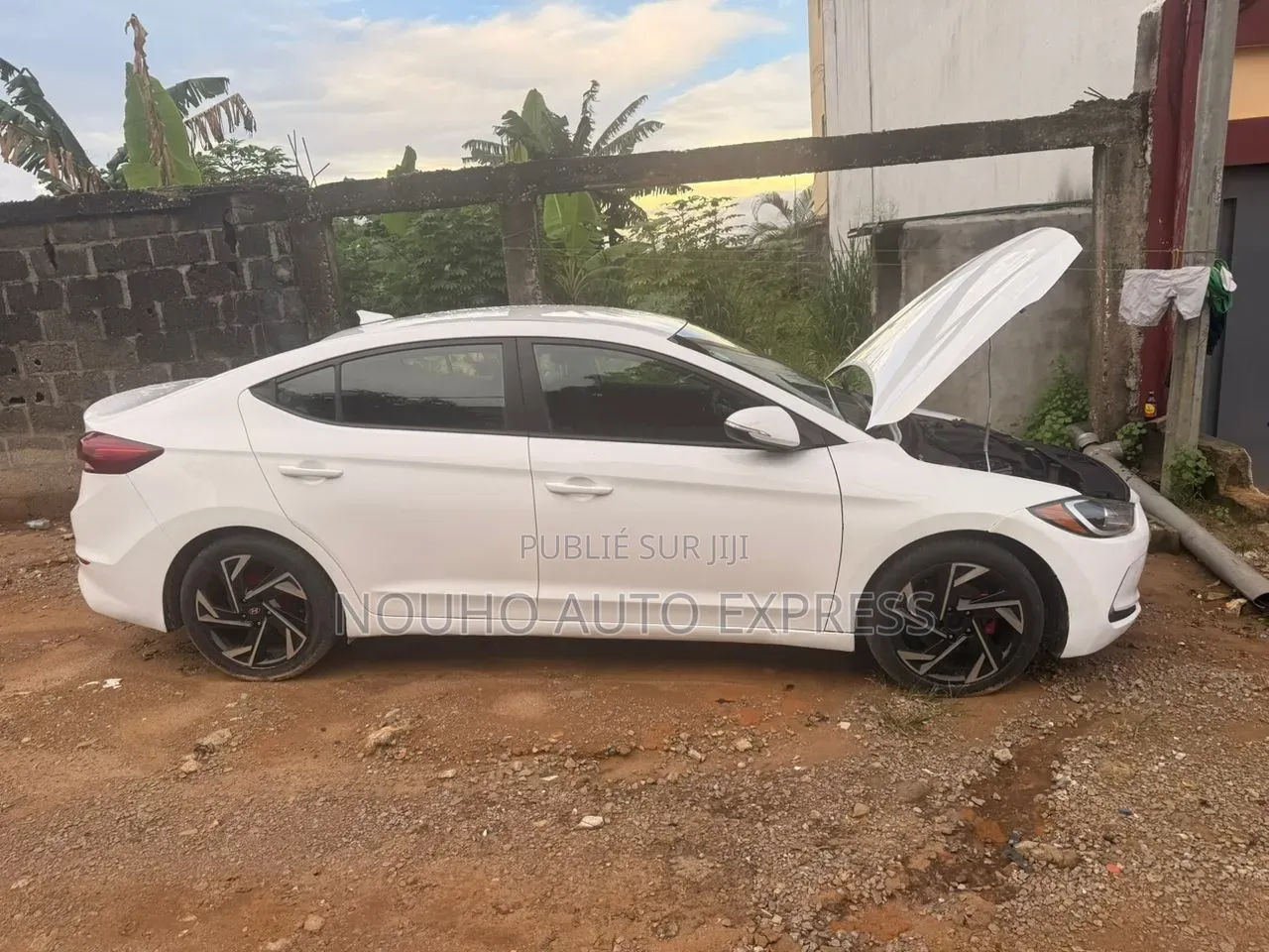 Hyundai Elantra 2018 Blanc