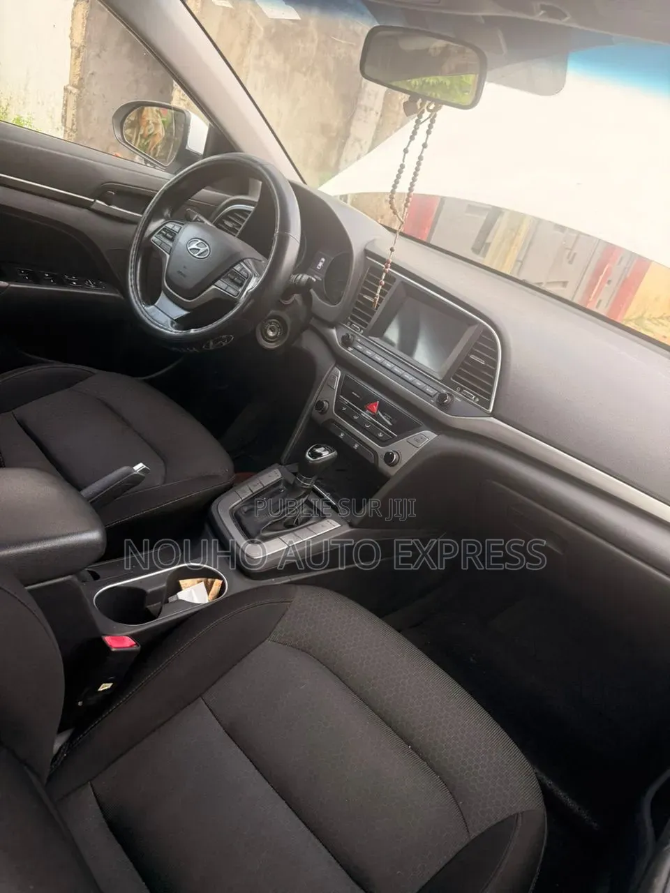 Hyundai Elantra 2018 Blanc