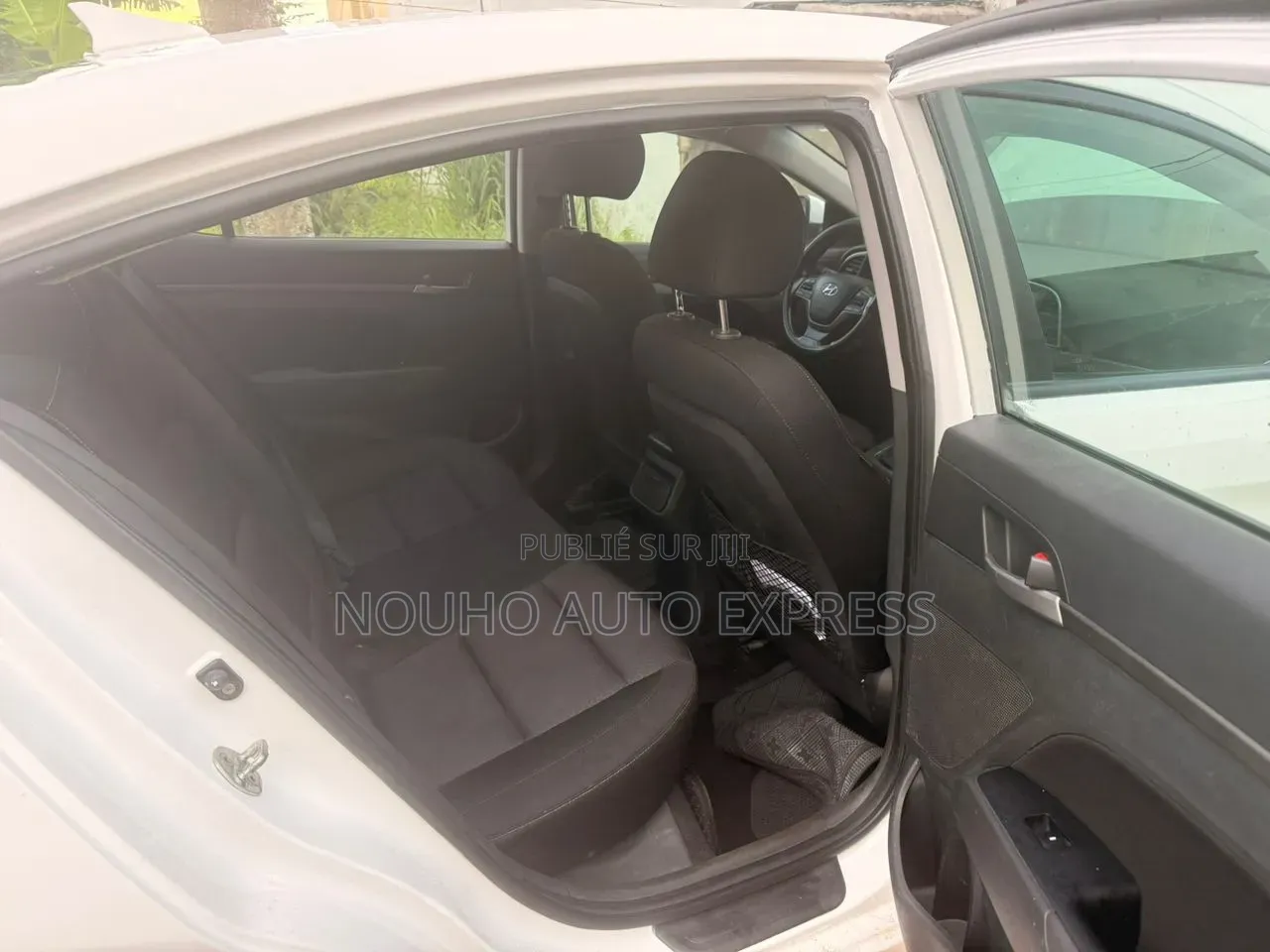 Hyundai Elantra 2018 Blanc