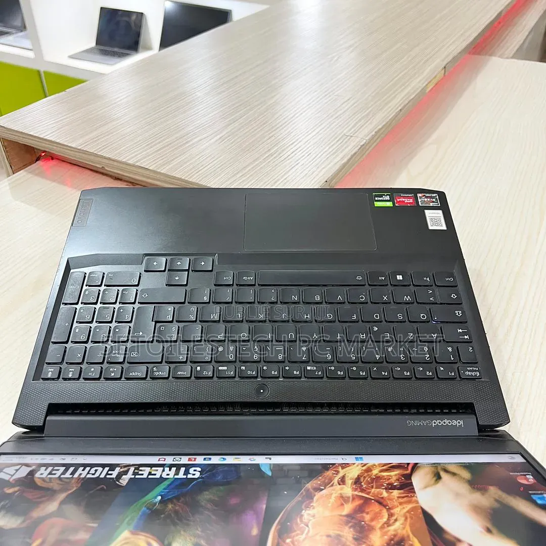 Nouveau Lenovo Ideapad Gaming 3 16GB AMD Ryzen 5 SSD 512GB
