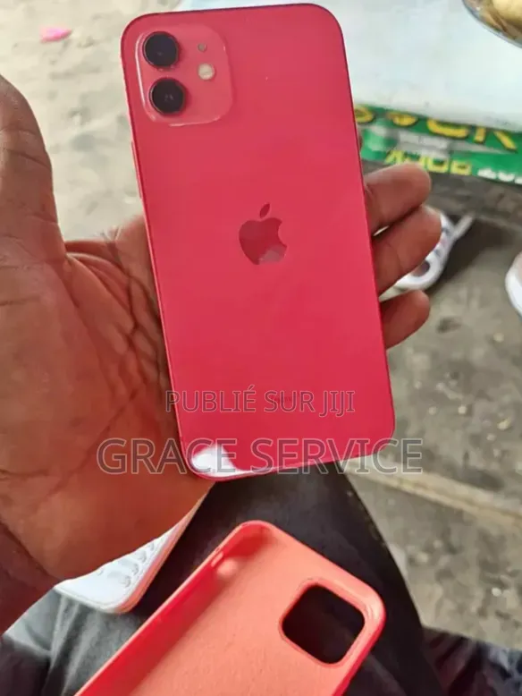 Nouveau Apple iPhone 12 128 GB Rouge