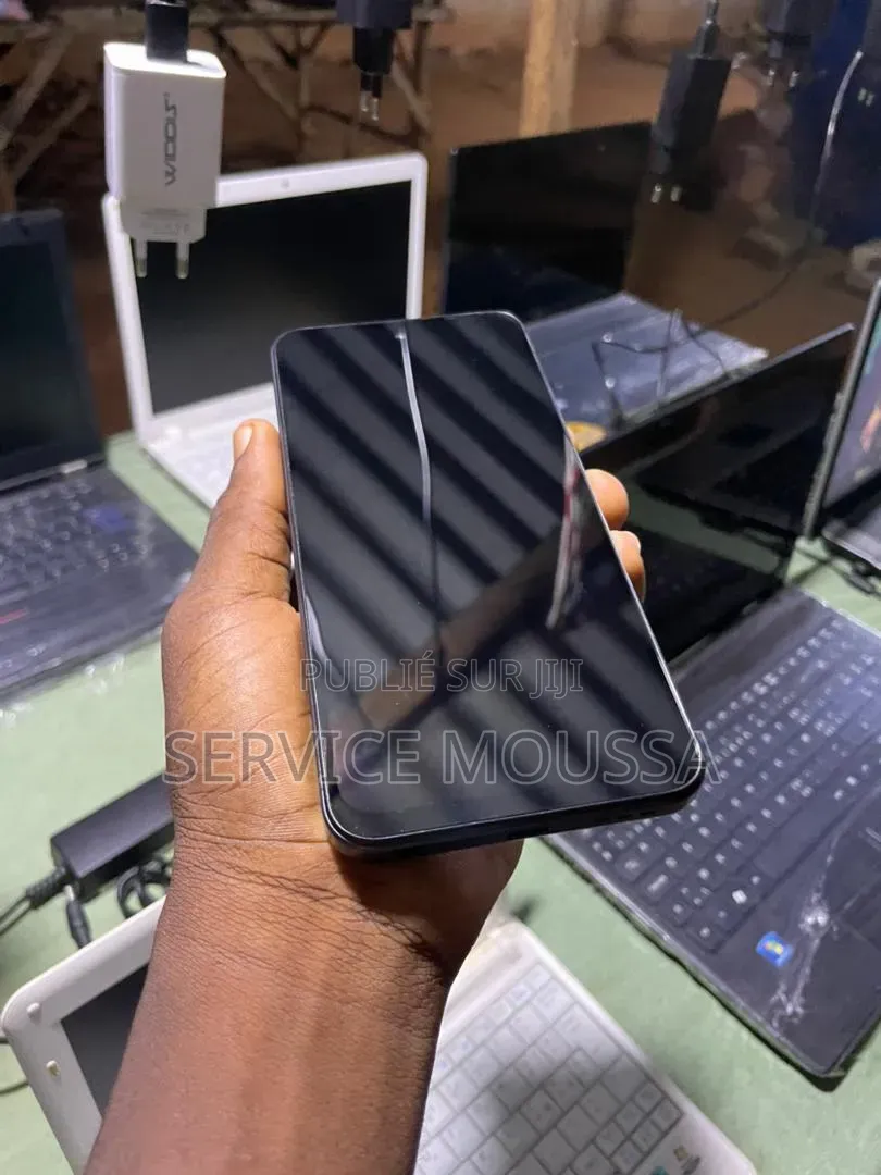 Nouveau Tecno Pop 10 64 GB Noir
