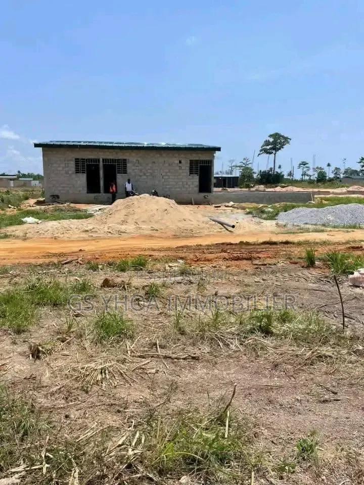 Yamoussoukro Terrain Zatta