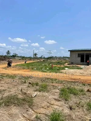 Yamoussoukro Terrain Zatta