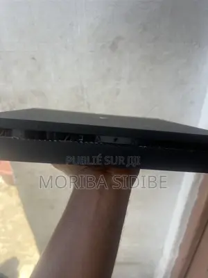 Ps4 Slim Très Bon État