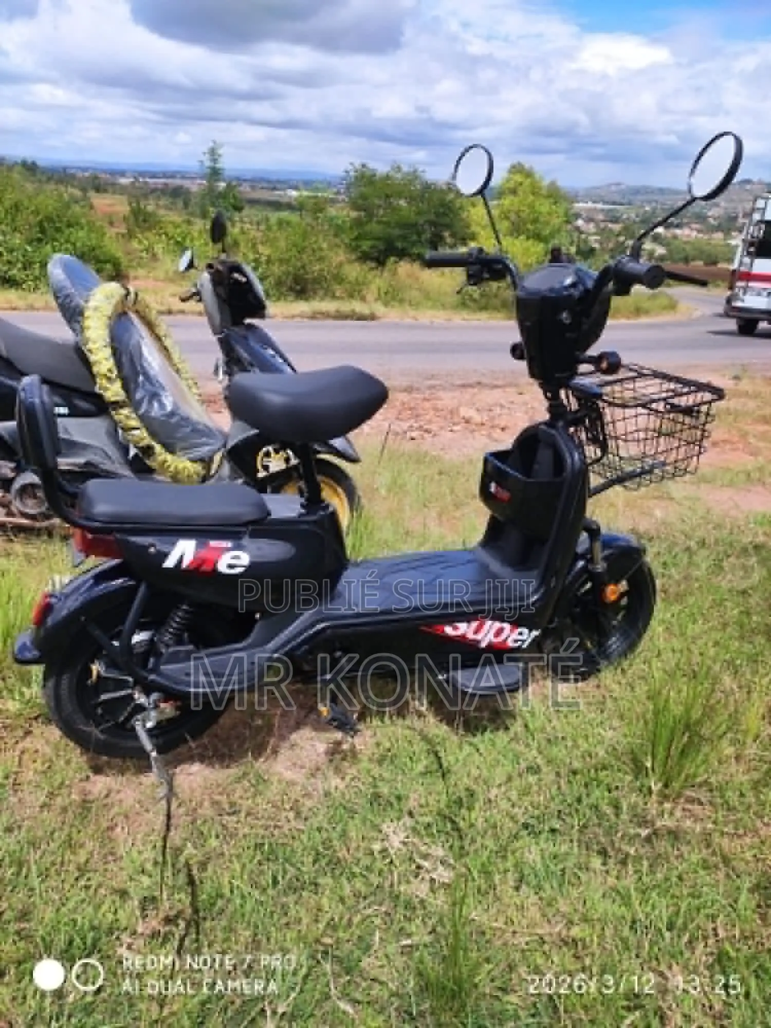 Nouveau Yamaha YBR125 2025 Noir