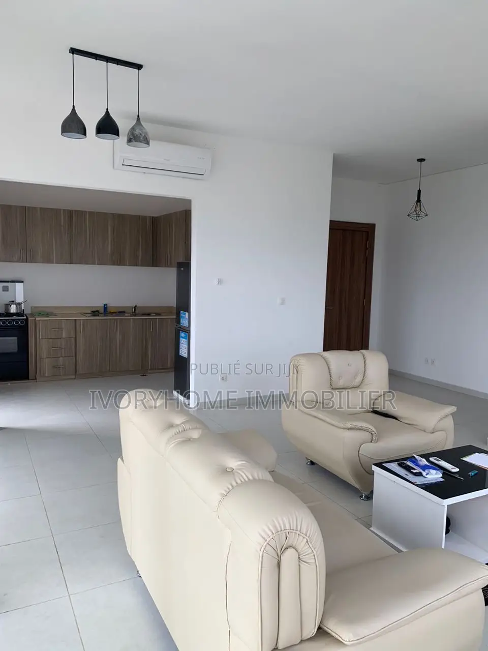 3chbre Appartement dans Cocody à Louer