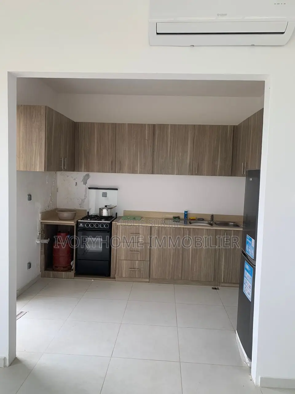 3chbre Appartement dans Cocody à Louer