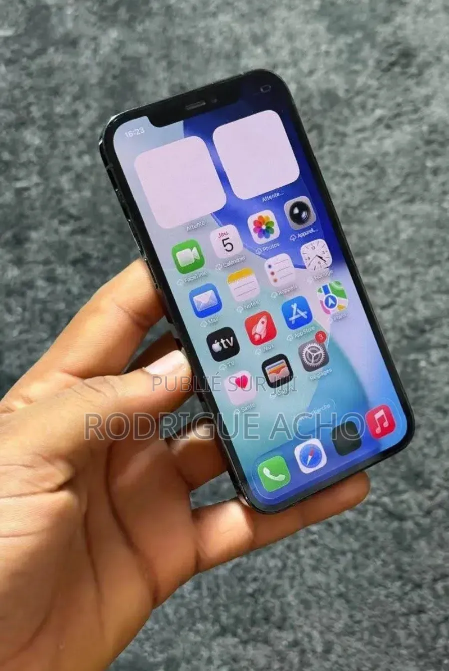 Nouveau Apple iPhone 12 Pro 128 GB Bleu