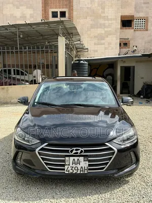 Hyundai Elantra 2019 Noir
