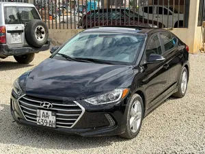 Hyundai Elantra 2019 Noir