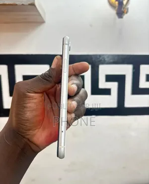 Nouveau Apple iPhone XR 64 GB Autre