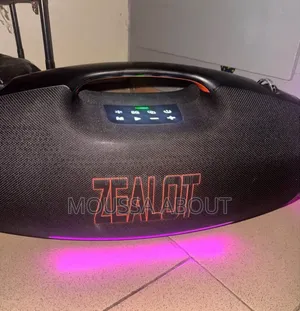 Petit Post