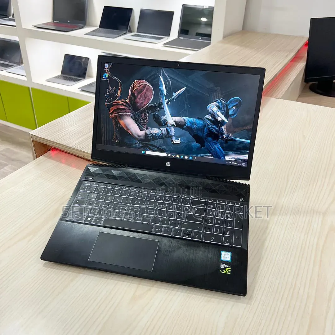 Nouveau HP Pavilion Gaming Laptop 15-dk2xxx 16GB Intel Core i7 SSD 1T