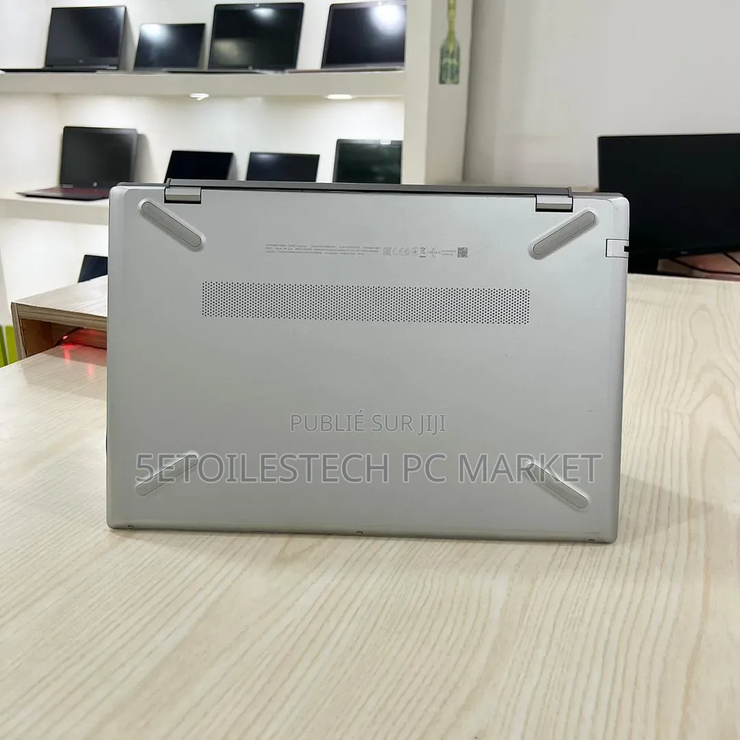Nouveau Ordinateur portable HP Pavilion 15 8GB AMD Ryzen 5 SSD 256GB
