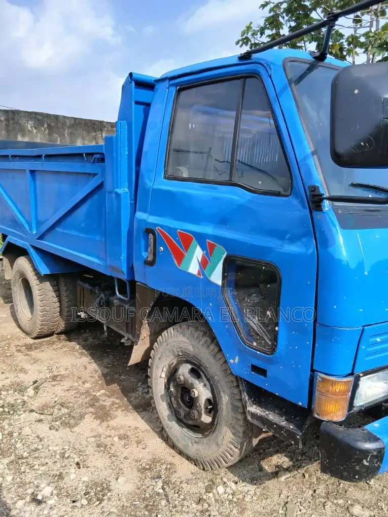 Kia Combi 2004 Bleu