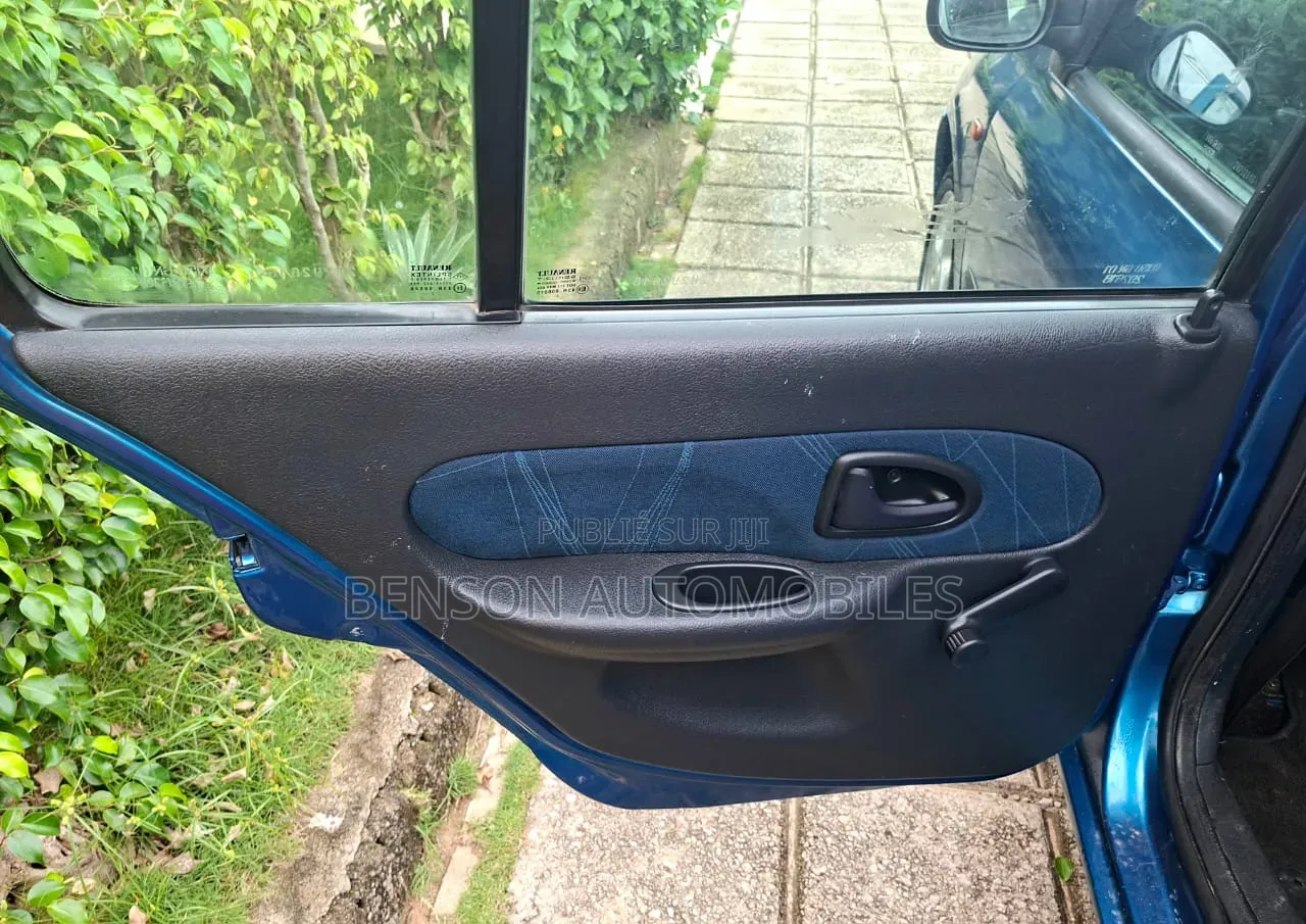 Renault Clio 2003 Bleu