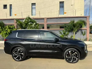 Mitsubishi Outlander 2024 Noir