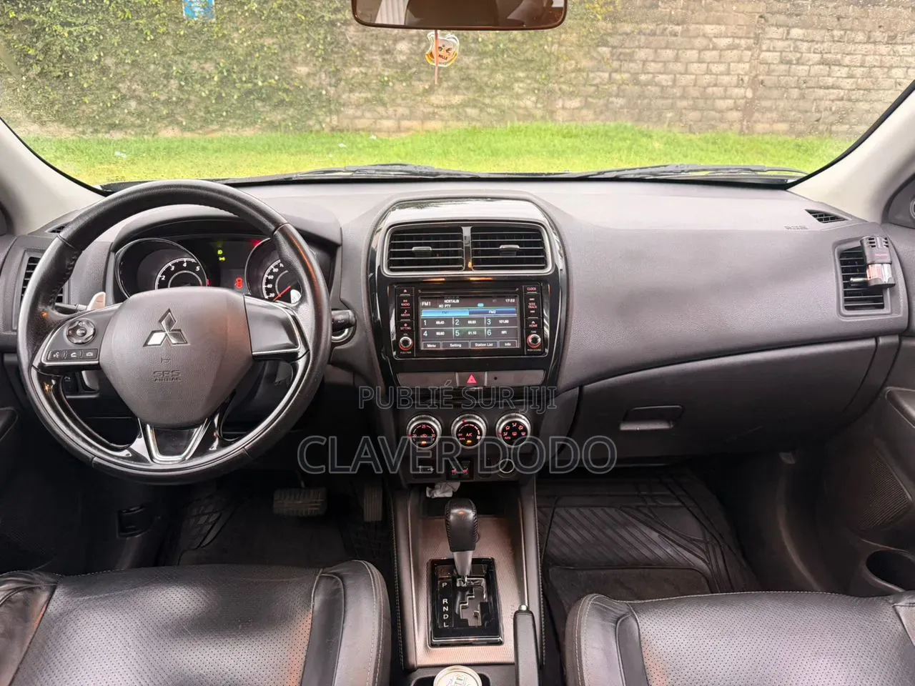 Mitsubishi Outlander 2021 Gris