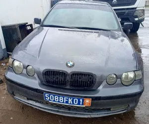 BMW 3 Series 2002 Gris