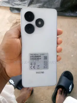 Nouveau Tecno Pop 10 64 GB Blanc