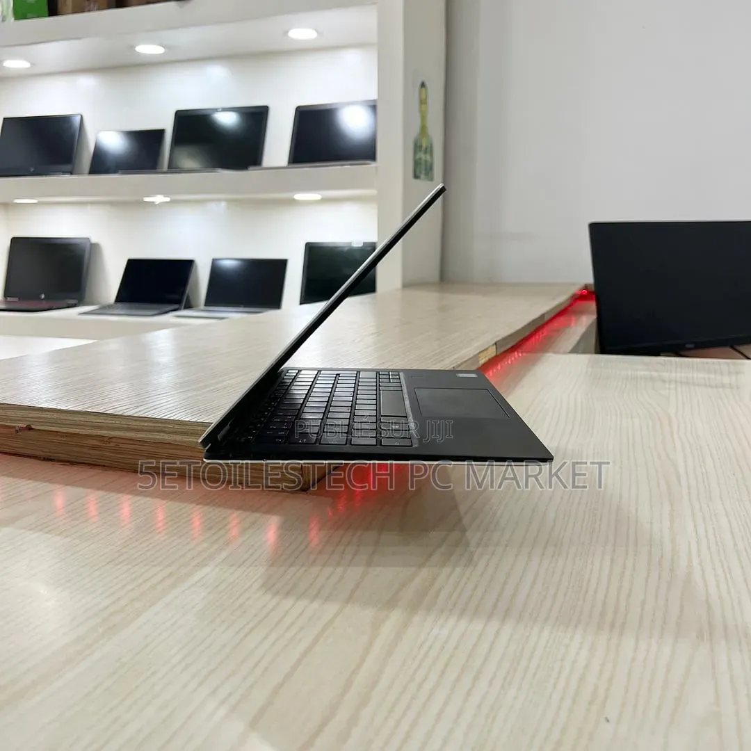 Nouveau Dell XPS 13 9365 8GB Intel Core i5 SSD 256GB
