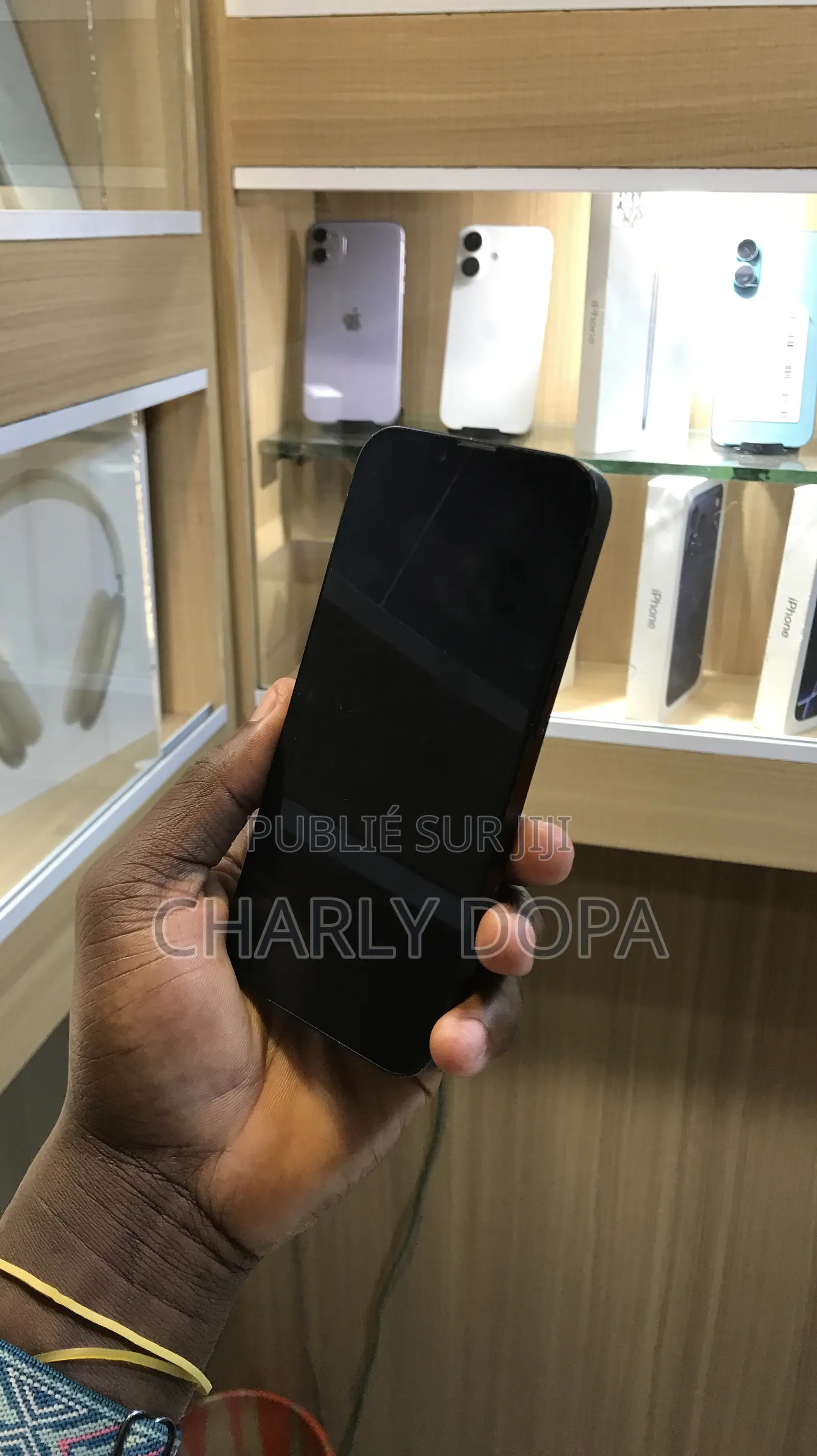 Apple iPhone 14 128 GB Noir