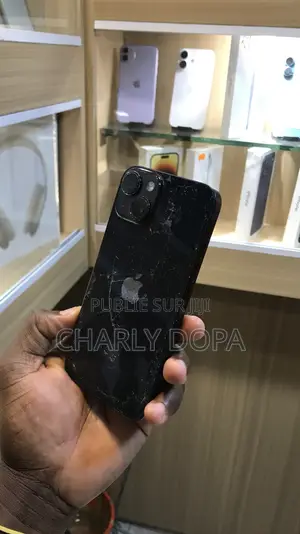 Apple iPhone 14 128 GB Noir