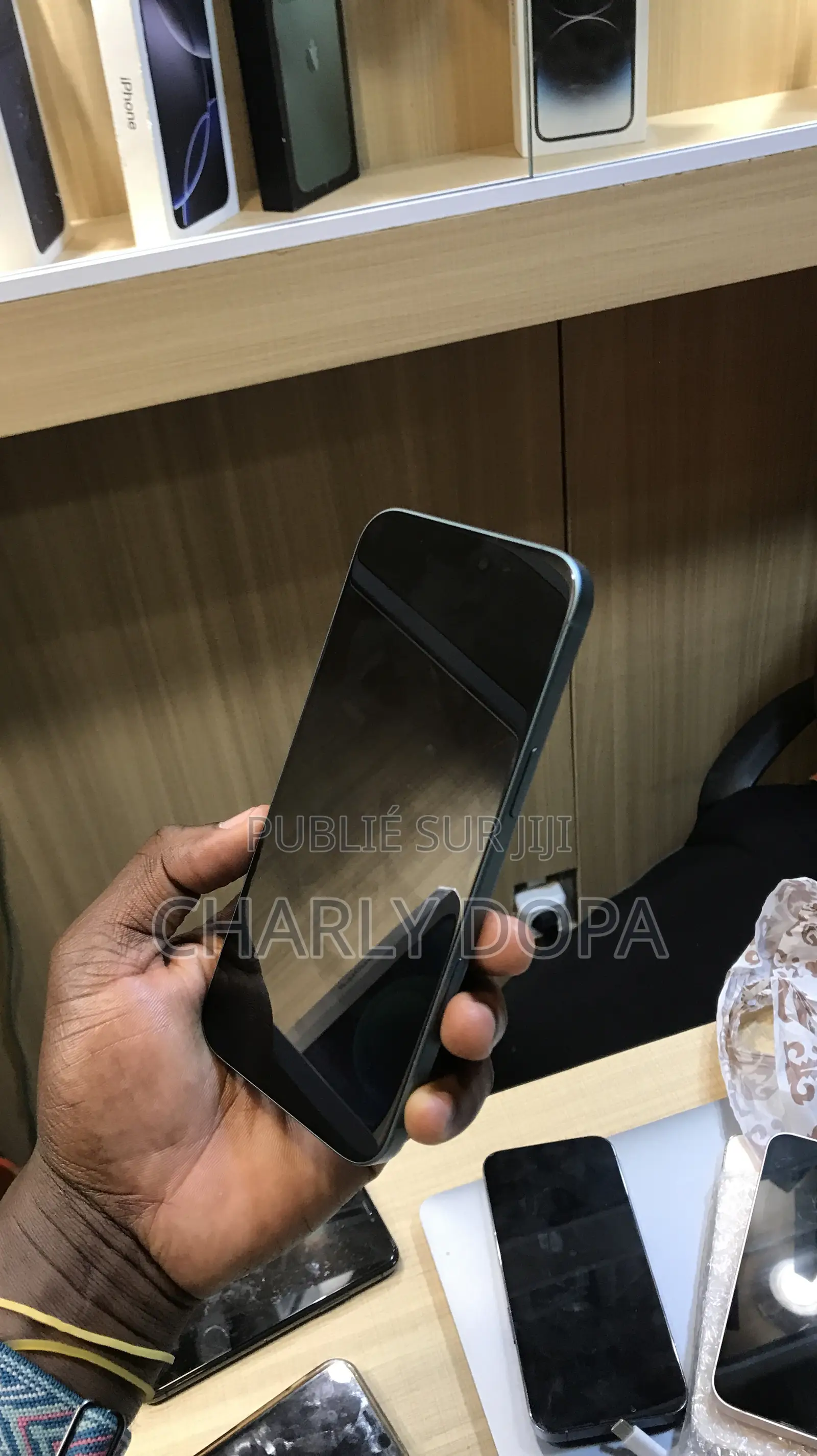 Apple iPhone 16 Plus 128 GB Vert