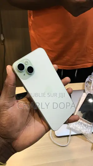 Apple iPhone 15 Plus 128 GB Vert