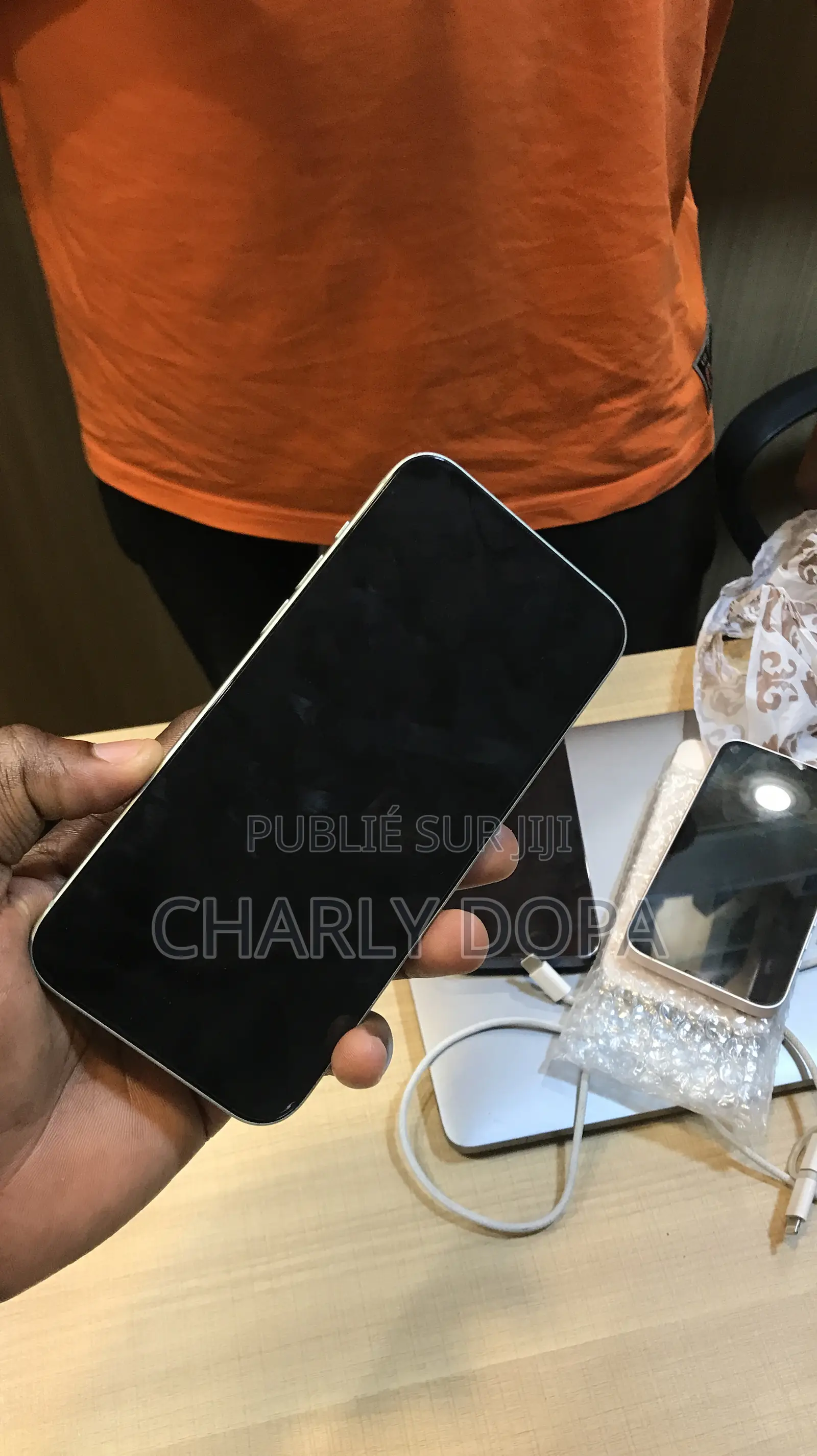 Apple iPhone 15 Plus 128 GB Vert