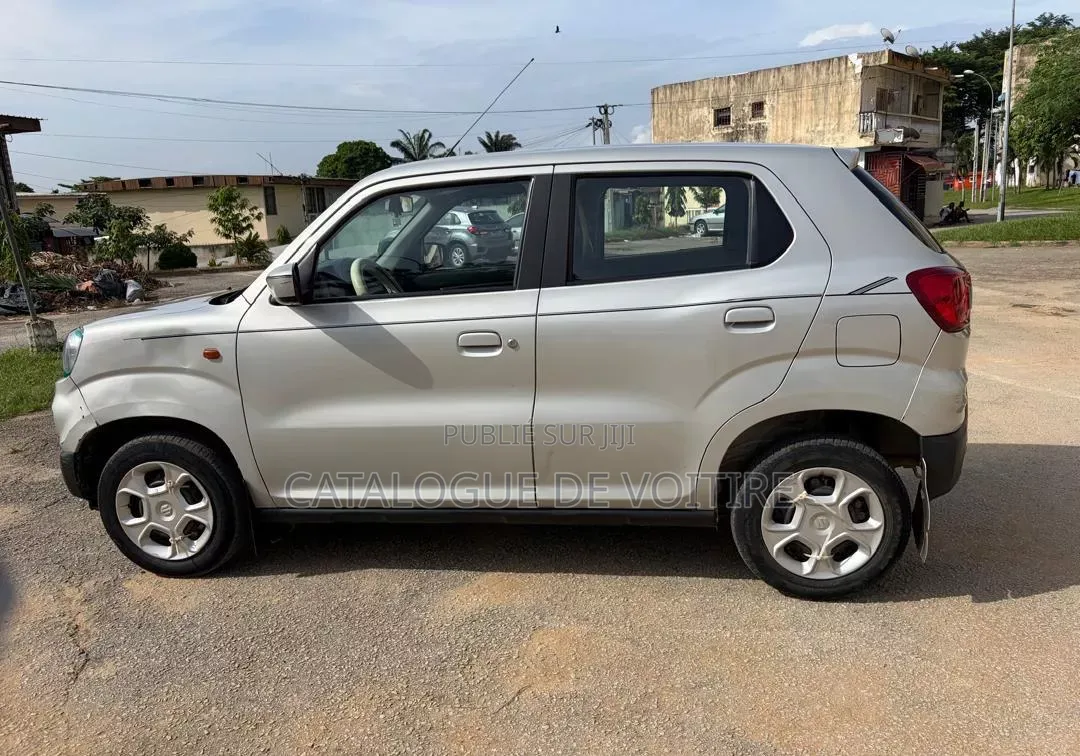 Suzuki S-Presso 2025 Gris