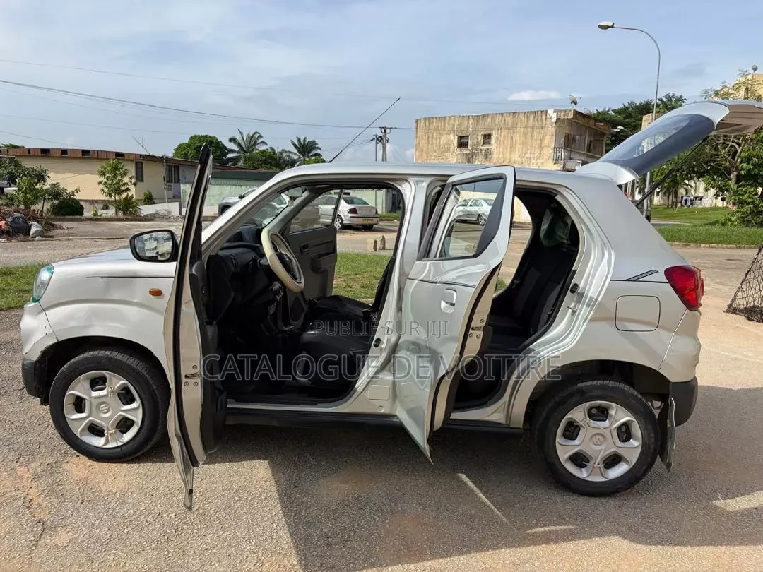Suzuki S-Presso 2025 Gris