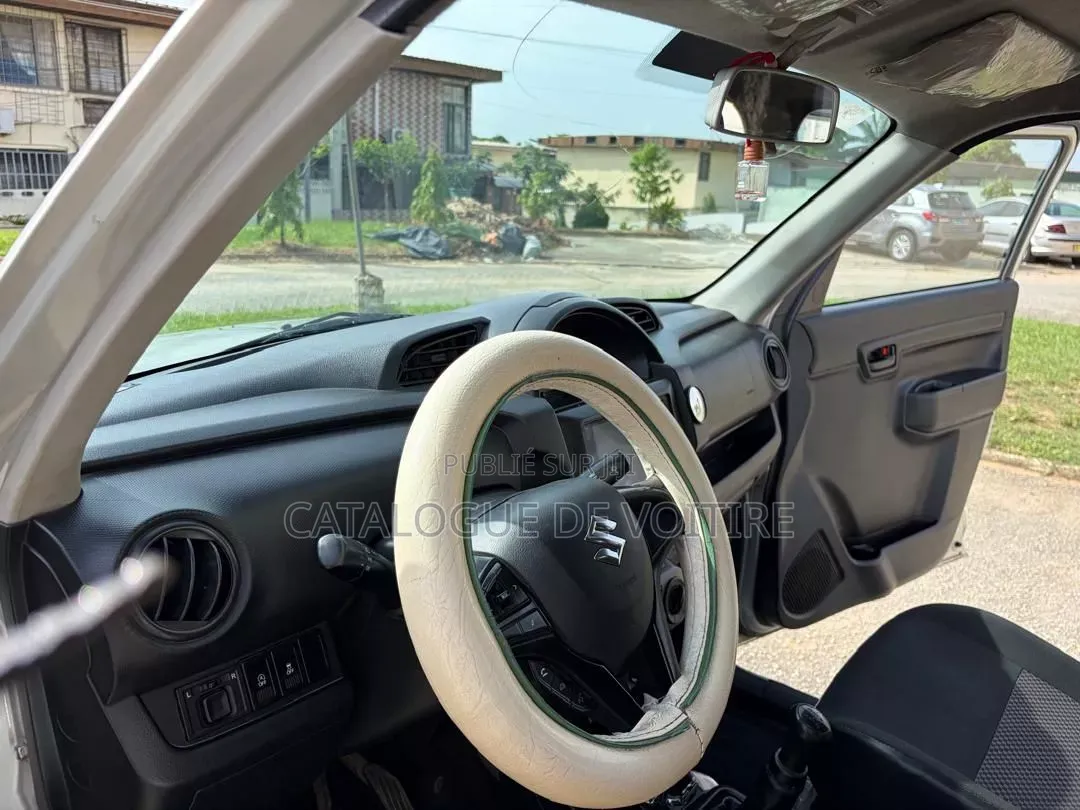 Suzuki S-Presso 2025 Gris