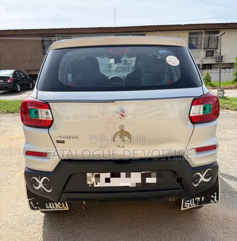 Suzuki S-Presso 2025 Gris