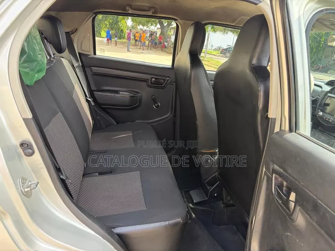Suzuki S-Presso 2025 Gris