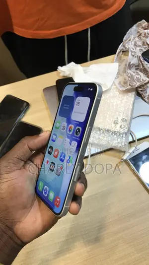 Apple iPhone 16 128 GB Blanc