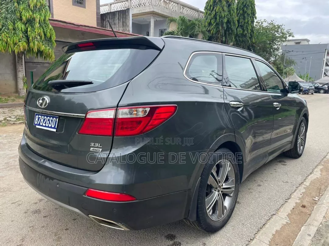 Hyundai Santa Fe 2017 Gris