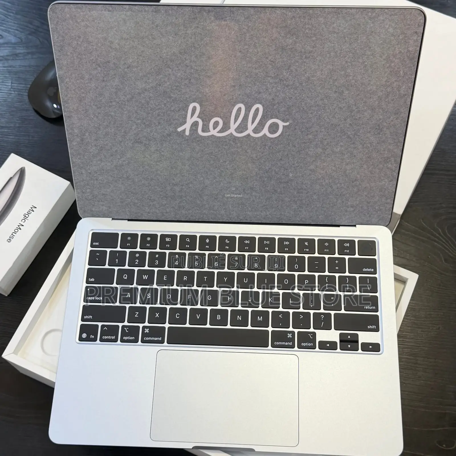 Nouveau Apple MacBook Air 2025 M4 13-inch 16GB Apple M4 SSD 256GB
