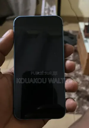 Nouveau Apple iPhone 13 128 GB Bleu