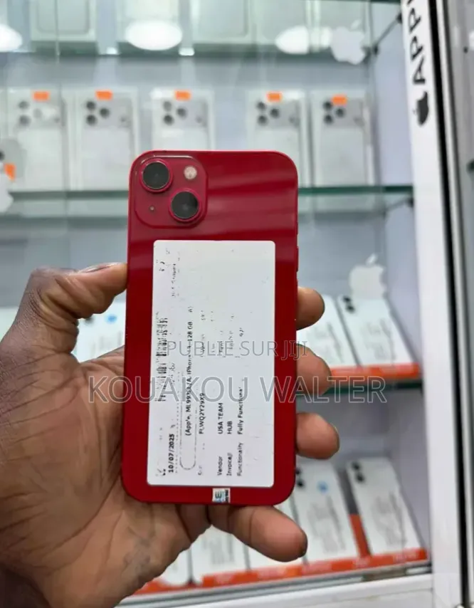 Nouveau Apple iPhone 13 128 GB Rouge