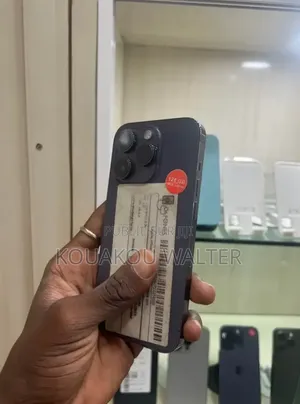 Nouveau Apple iPhone 13 Pro 128 GB Violet