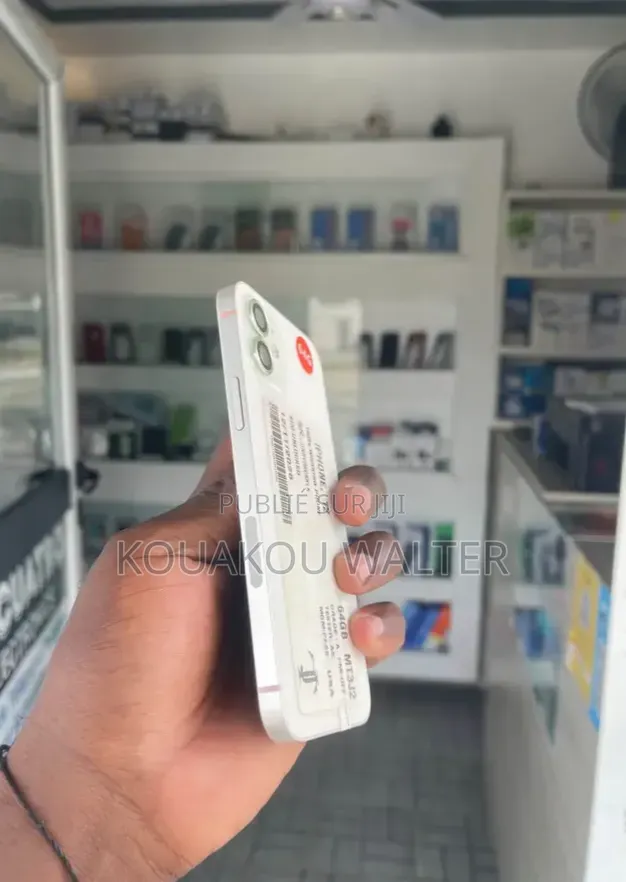 Nouveau Apple iPhone 12 128 GB Blanc
